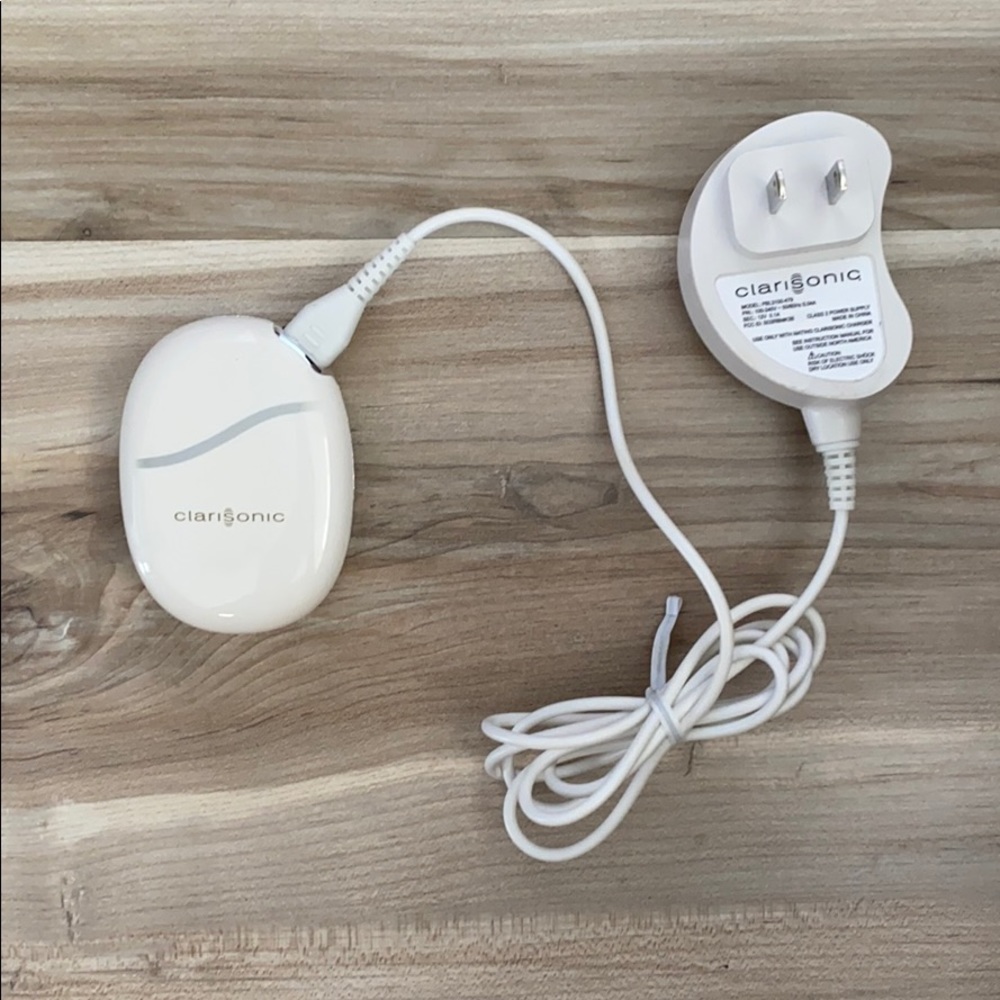 ❤️ Clarisonic Opal Skincare Charger